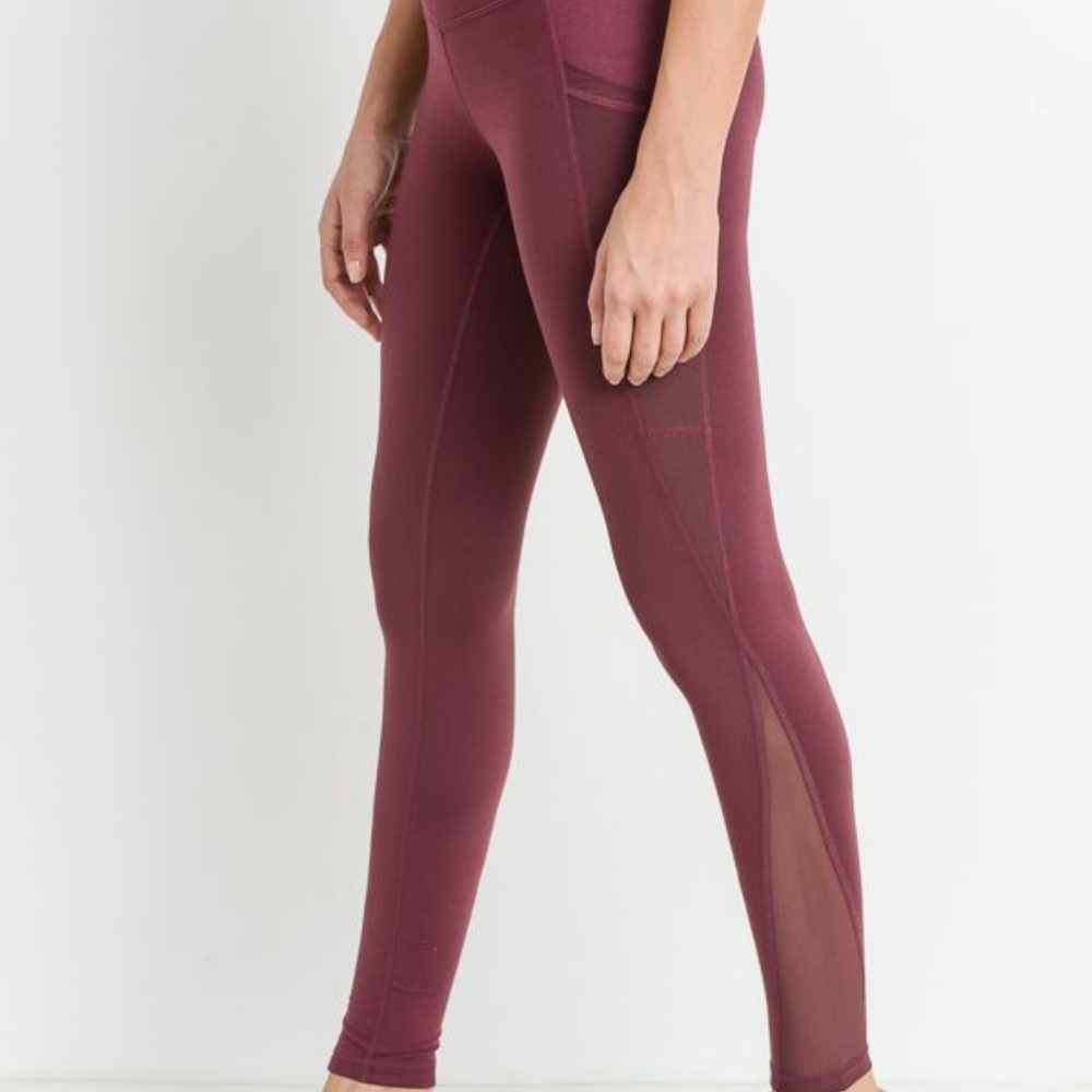 ✨LAST SMALL✨ berry High waisted leggings! - Picture 3 of 5